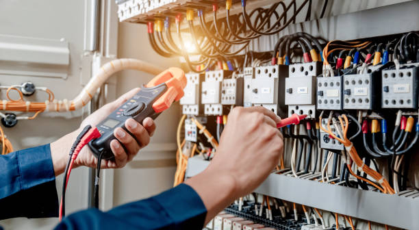 Best Circuit Breaker Repair  in Kentland, IN